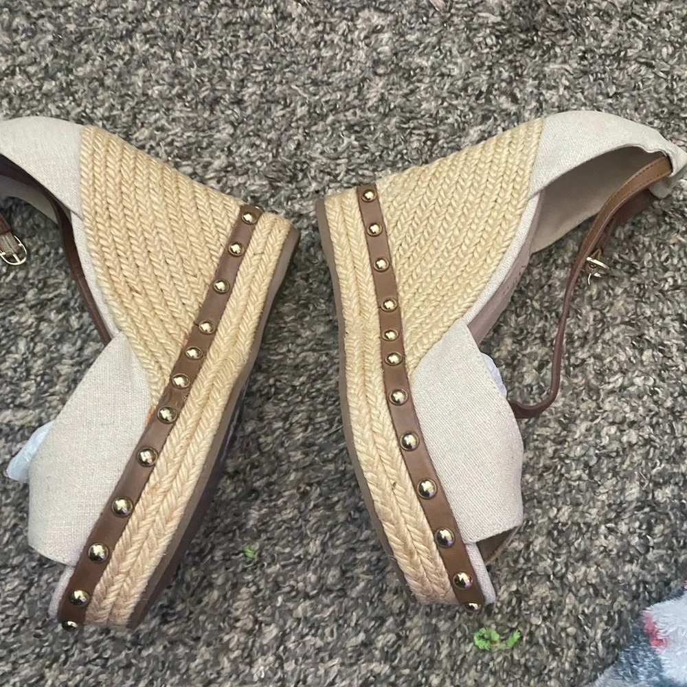 Aldo - Picture 5 of 14